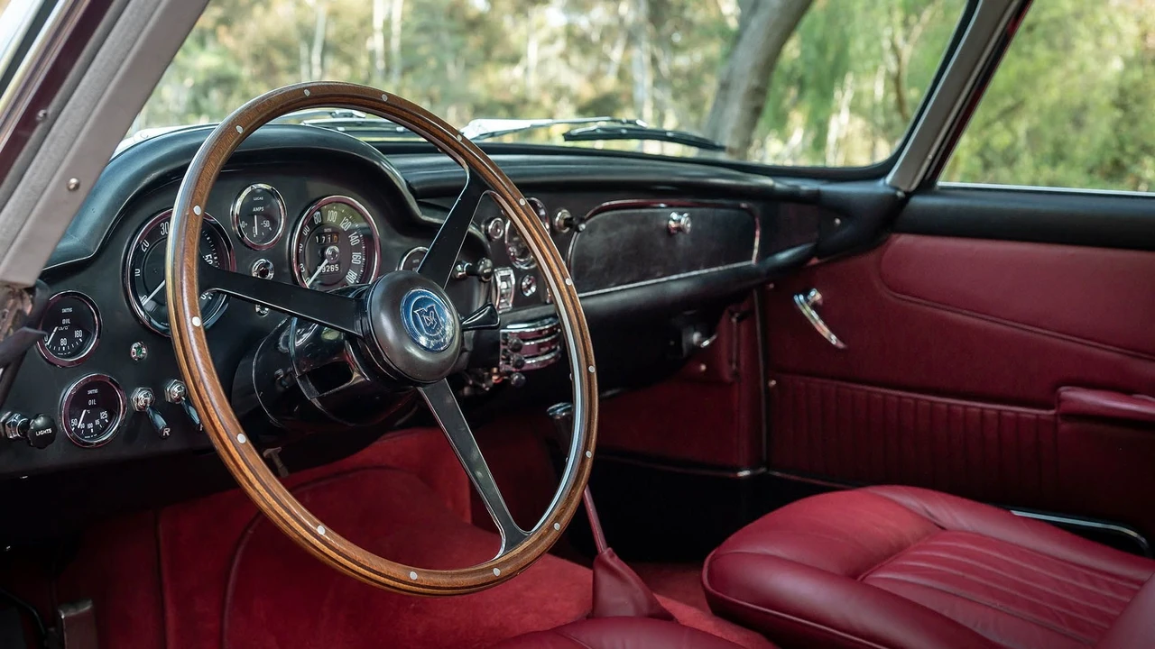1965 Aston Martin DB5 - Image 26 of 31