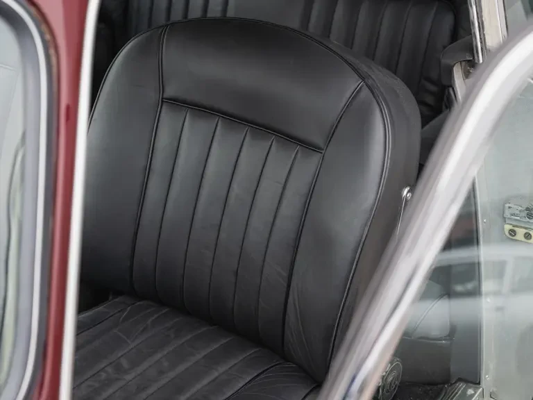 1965 Aston Martin DB5 - Image 30 of 31