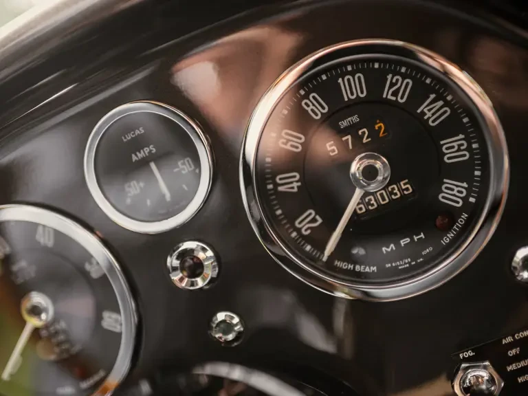 1965 Aston Martin DB5 - Image 30 of 31