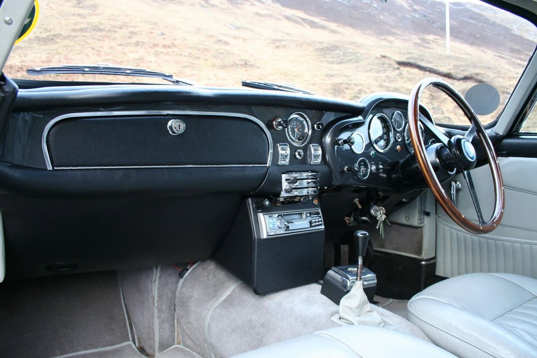 1965 Aston Martin DB5 - Image 4 of 10