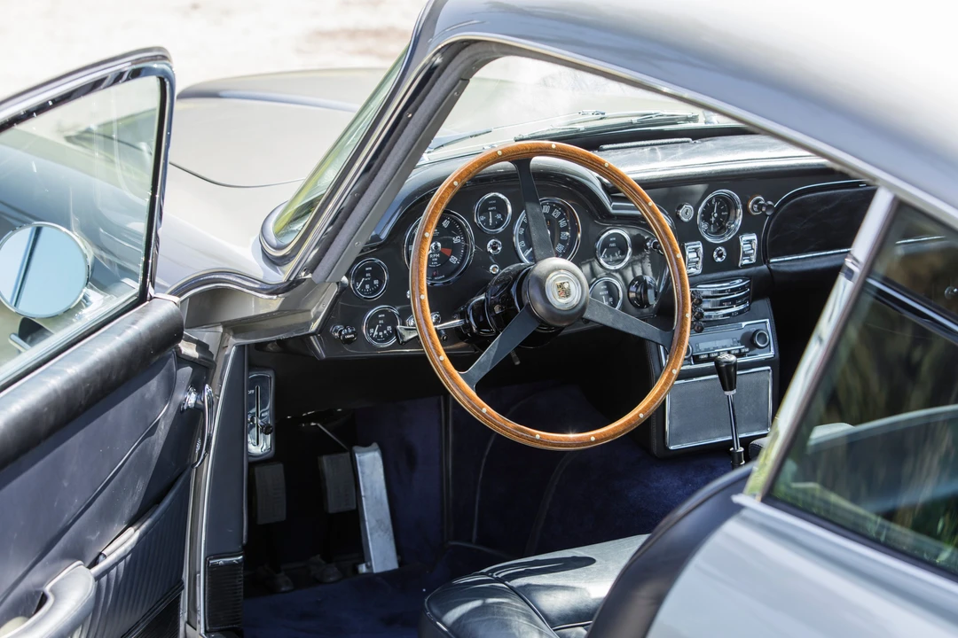 1965 Aston Martin DB5 - Image 25 of 31