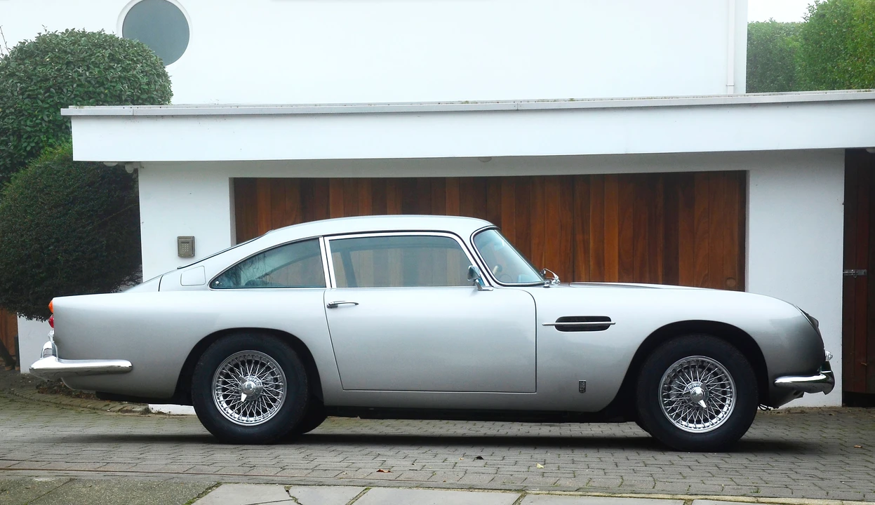 1965 Aston Martin DB5 - Image 5 of 5