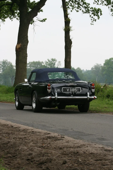 1965 Aston Martin DB5 Convertible - Image 6 of 17