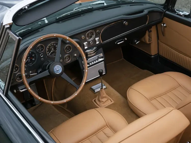 1965 Aston Martin DB5 Vantage - Image 5 of 31