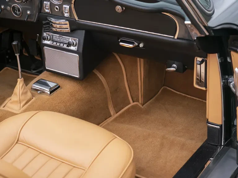 1965 Aston Martin DB5 Vantage - Image 17 of 31