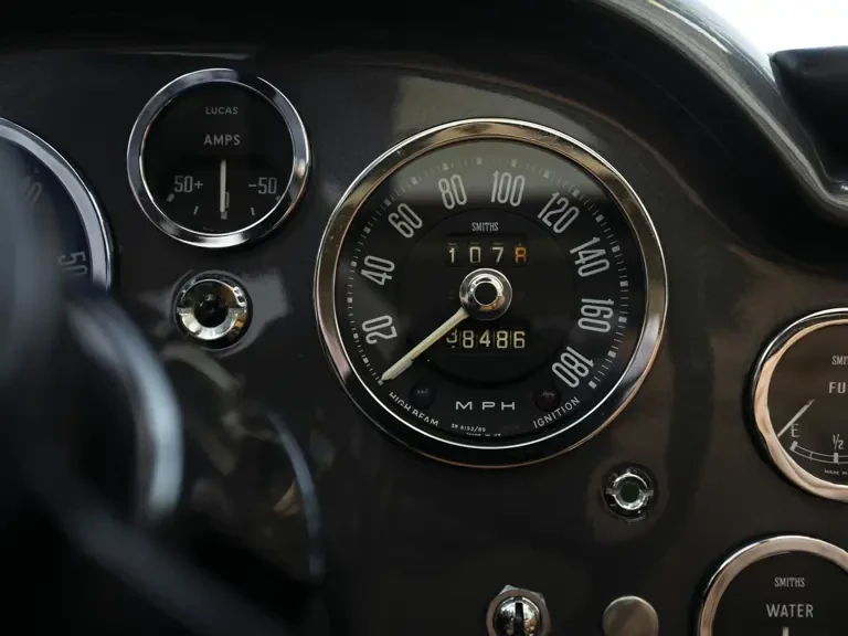 1965 Aston Martin DB5 Vantage - Image 14 of 31