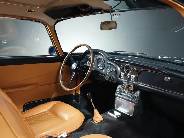 1965 Aston Martin DB5 Vantage - Image 19 of 27