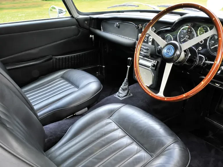 1965 Aston Martin DB5 Vantage - Image 5 of 30