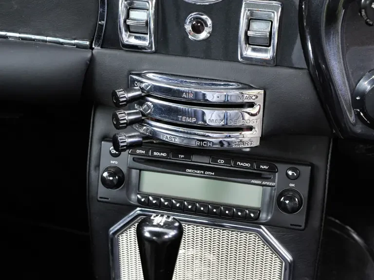 1965 Aston Martin DB5 Vantage - Image 16 of 30