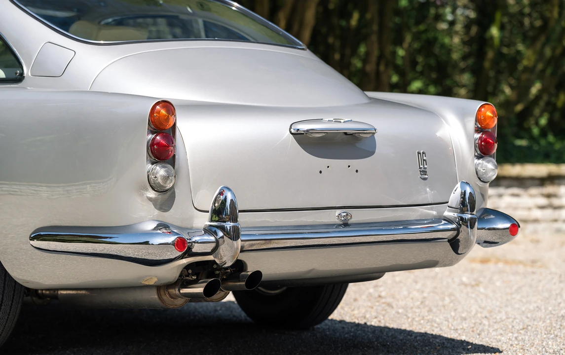 1965 Aston Martin DB5 Vantage - Image 24 of 31