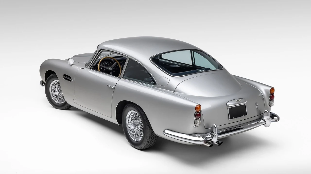 1965 Aston Martin DB5 Vantage - Image 17 of 31