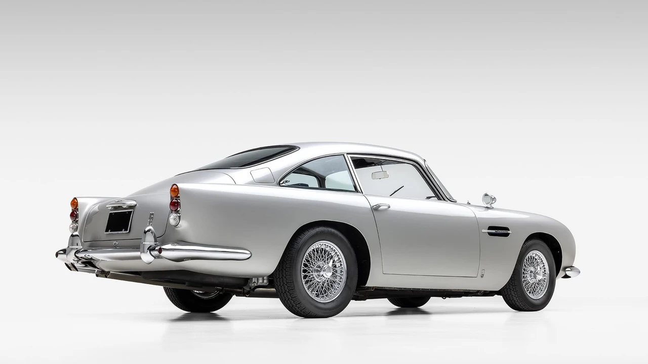 1965 Aston Martin DB5 Vantage - Image 21 of 31