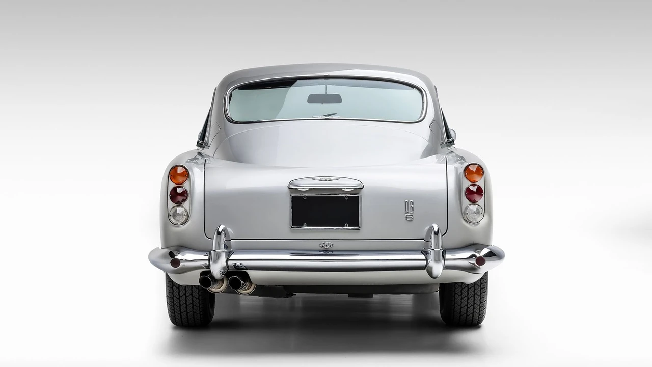1965 Aston Martin DB5 Vantage - Image 3 of 31