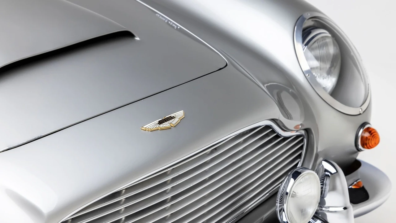 1965 Aston Martin DB5 Vantage - Image 31 of 31