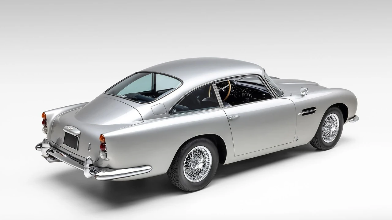 1965 Aston Martin DB5 Vantage - Image 22 of 31