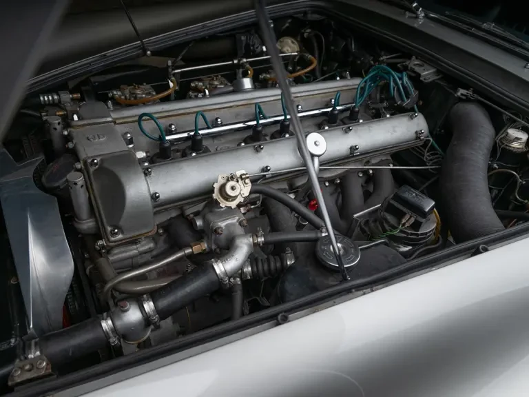 1965 Aston Martin DB5 Vantage - Image 4 of 30