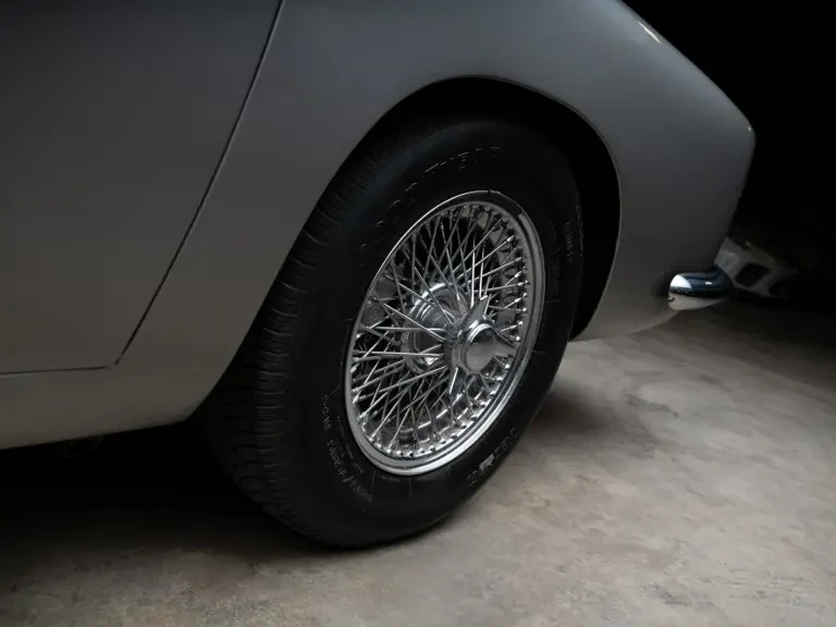 1965 Aston Martin DB5 Vantage - Image 12 of 30
