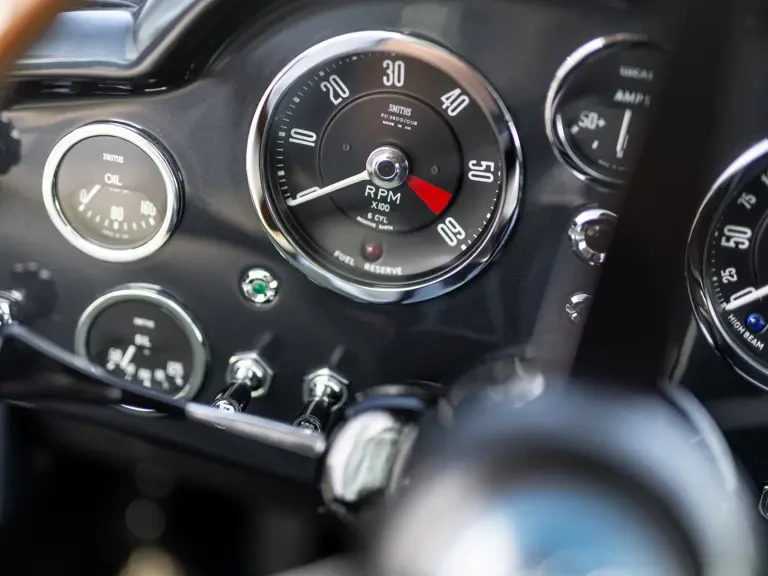 1965 Aston Martin DB5 Vantage - Image 28 of 31