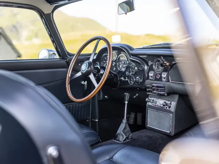 1965 Aston Martin DB5 Vantage - Image 24 of 31