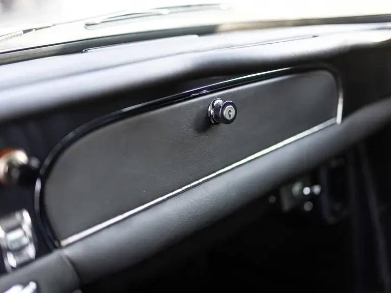 1965 Aston Martin DB5 Vantage - Image 23 of 31