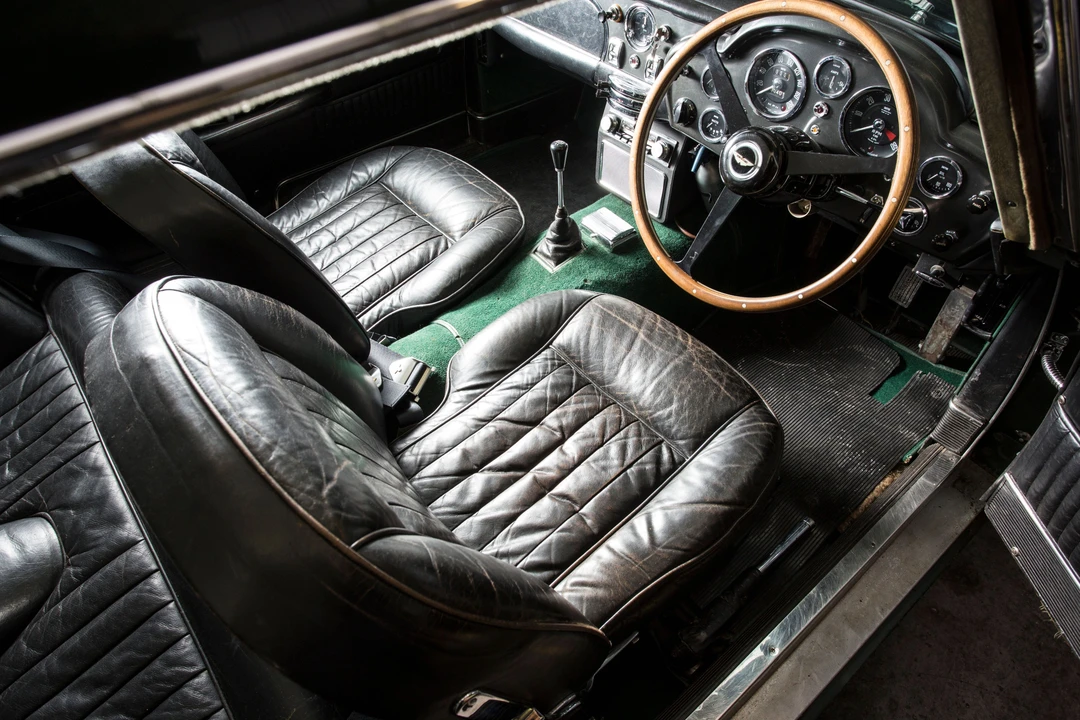 1965 Aston Martin DB5 Vantage - Image 23 of 31