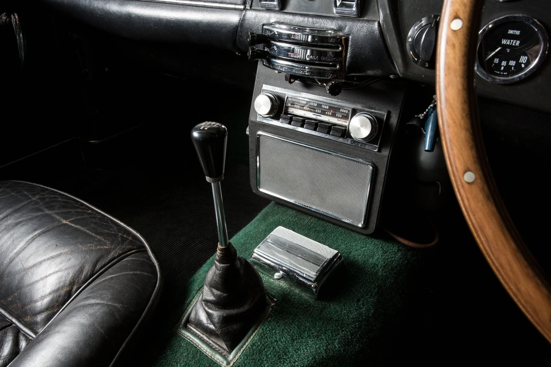 1965 Aston Martin DB5 Vantage - Image 19 of 31