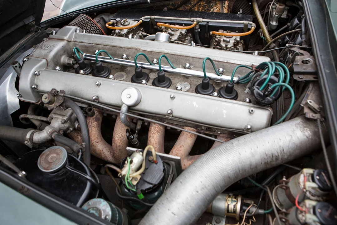 1965 Aston Martin DB5 Vantage - Image 13 of 31