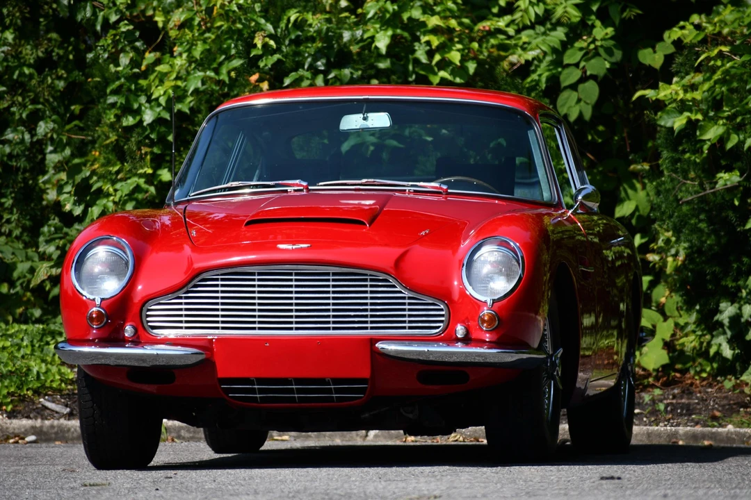 1965 Aston Martin DB6 - Image 10 of 31