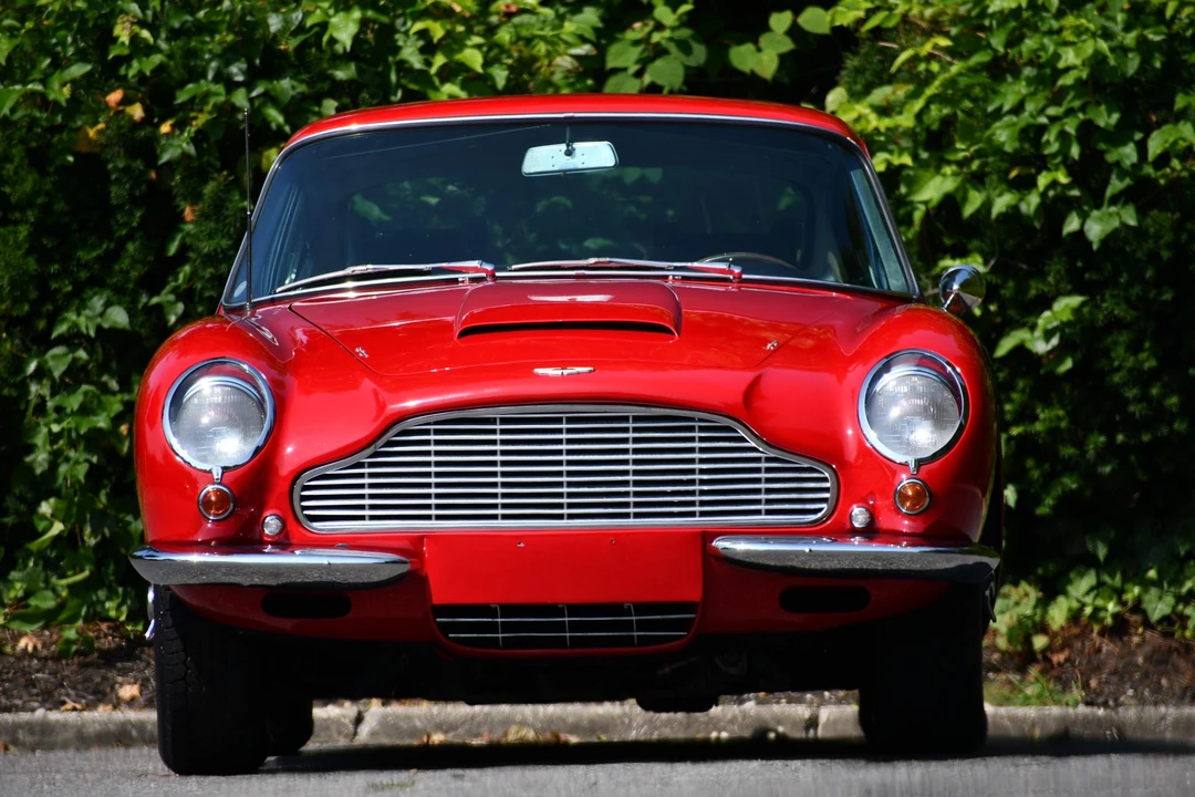 1965 Aston Martin DB6 - Image 7 of 31