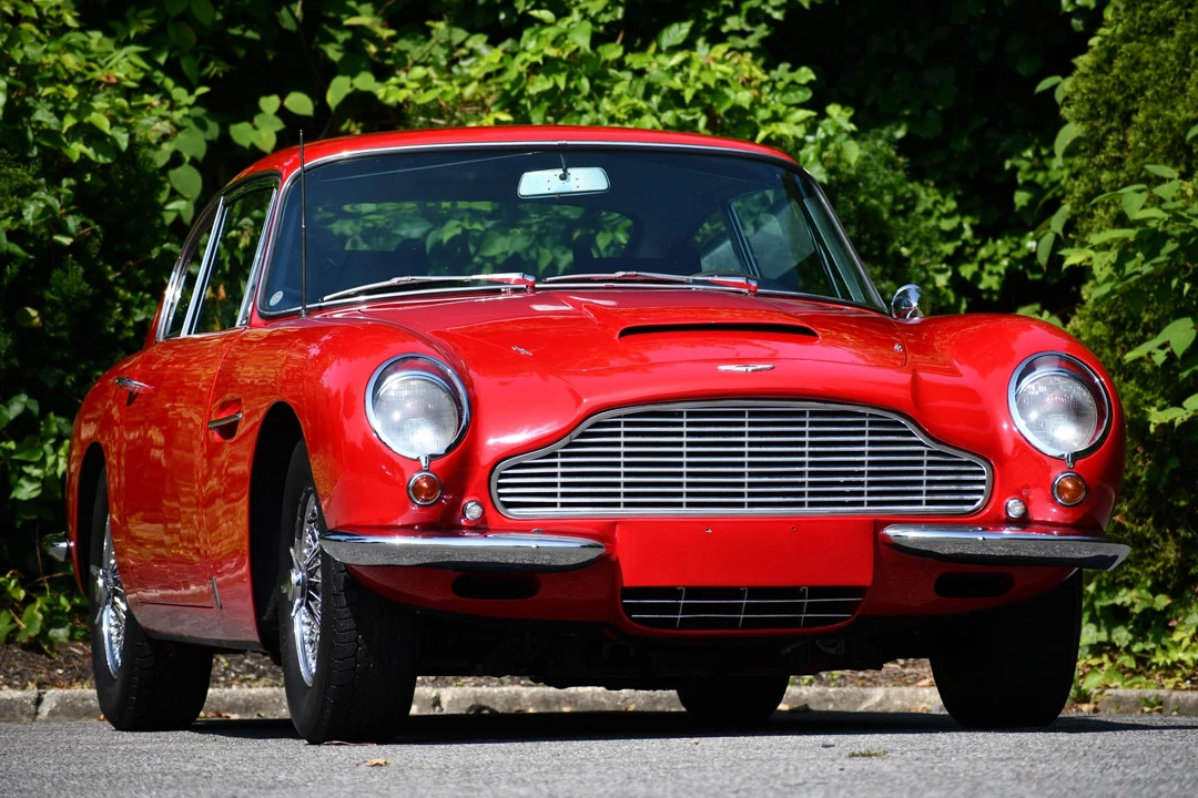 1965 Aston Martin DB6 - Image 6 of 31