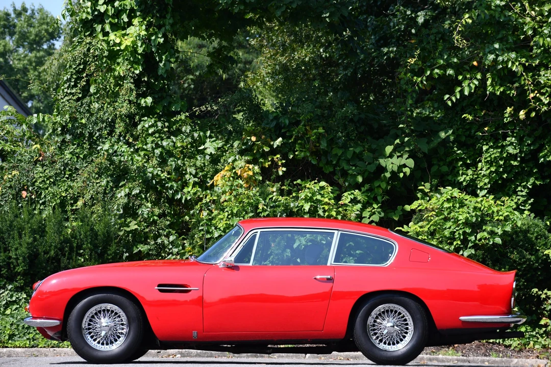 1965 Aston Martin DB6 - Image 14 of 31