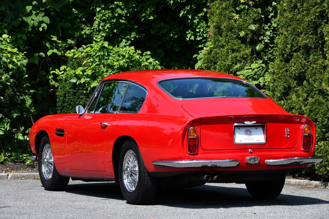 1965 Aston Martin DB6 - Image 17 of 31