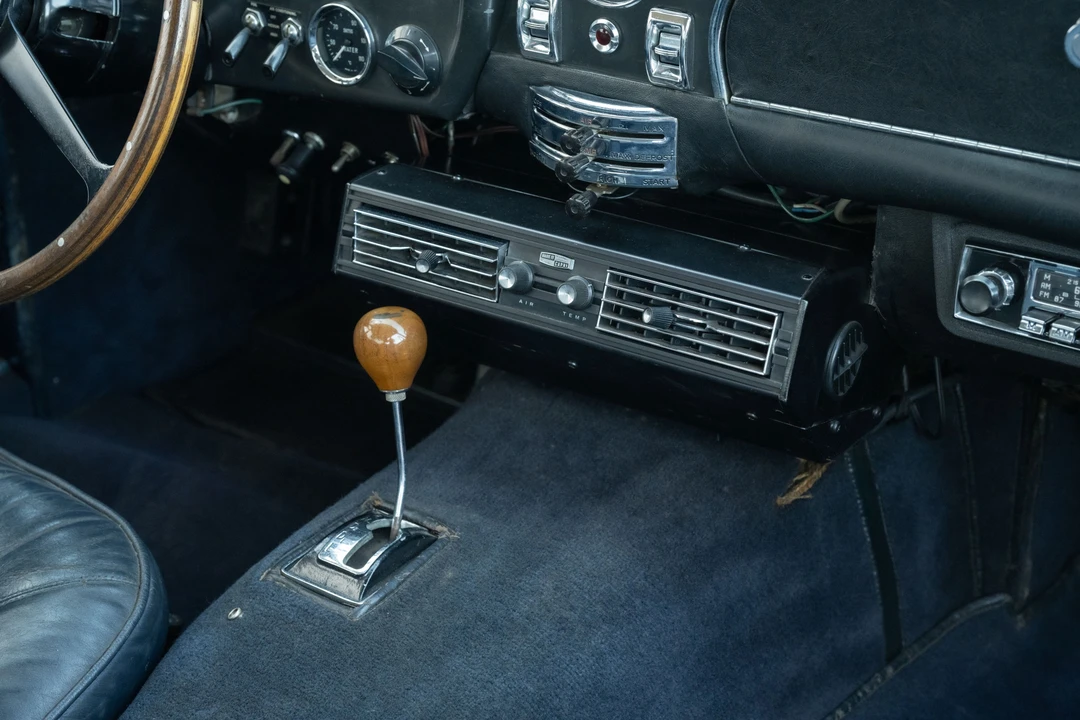 1965 Aston Martin DB6 - Image 24 of 31