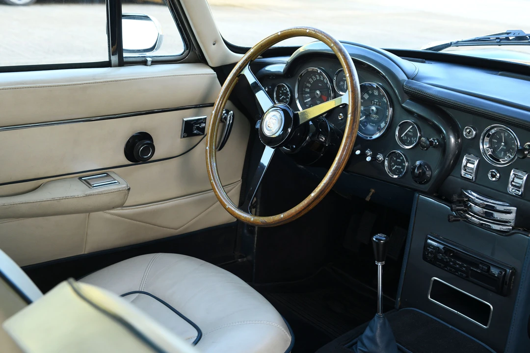 1965 Aston Martin DB6 - Image 15 of 31