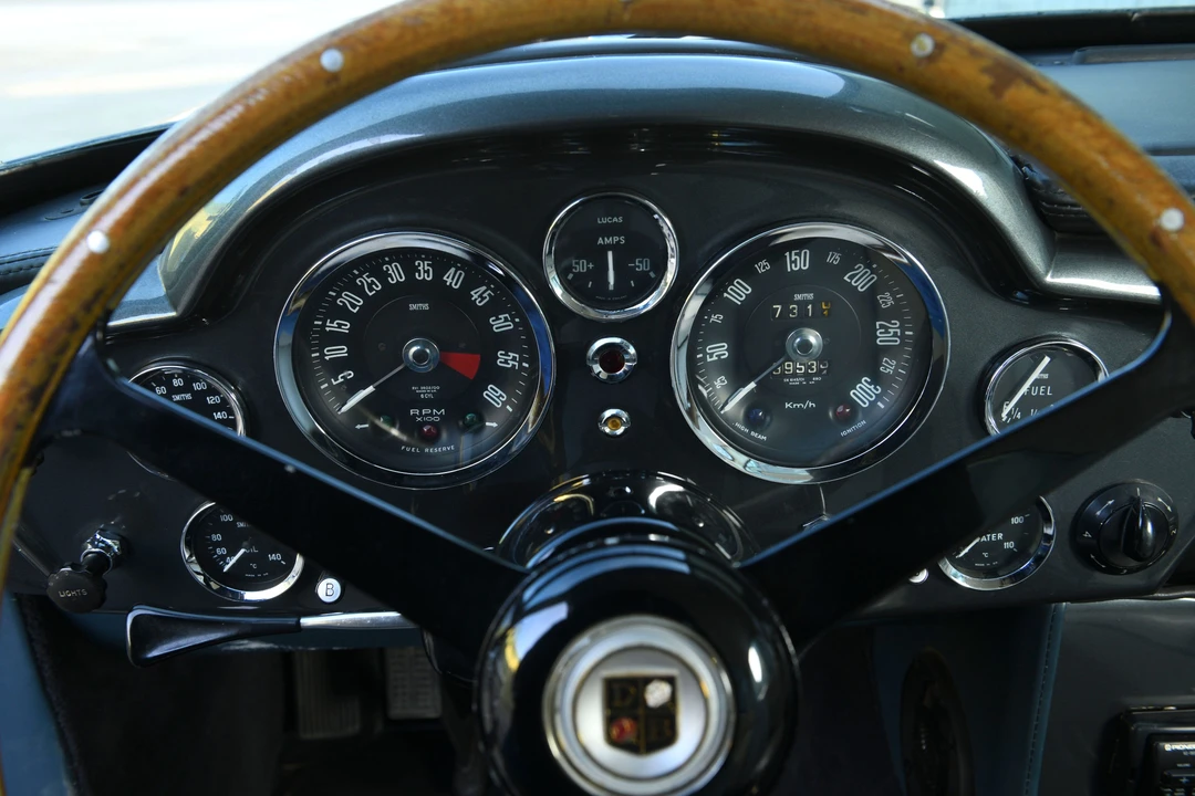 1965 Aston Martin DB6 - Image 17 of 31