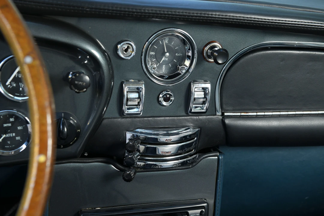 1965 Aston Martin DB6 - Image 22 of 31