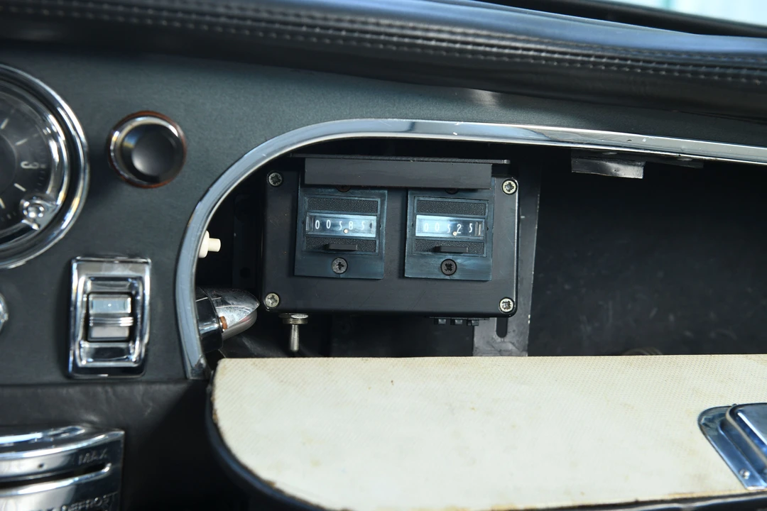 1965 Aston Martin DB6 - Image 26 of 31