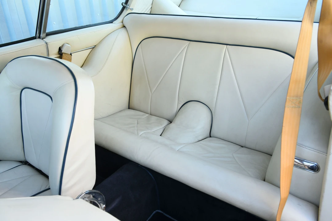 1965 Aston Martin DB6 - Image 29 of 31
