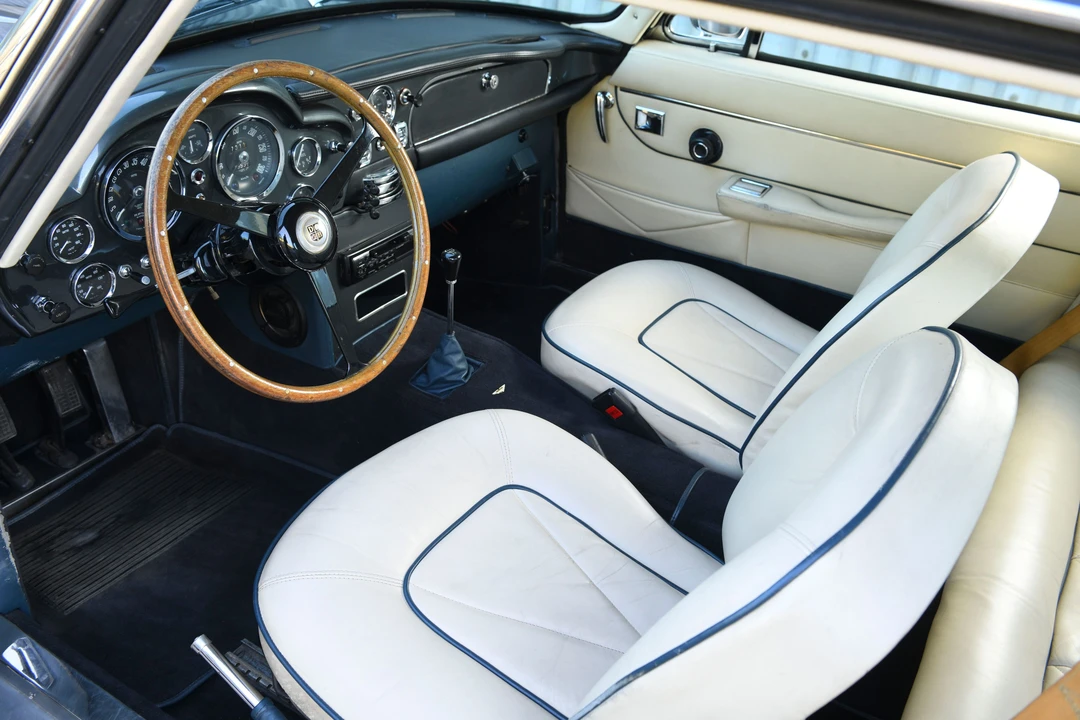 1965 Aston Martin DB6 - Image 12 of 31