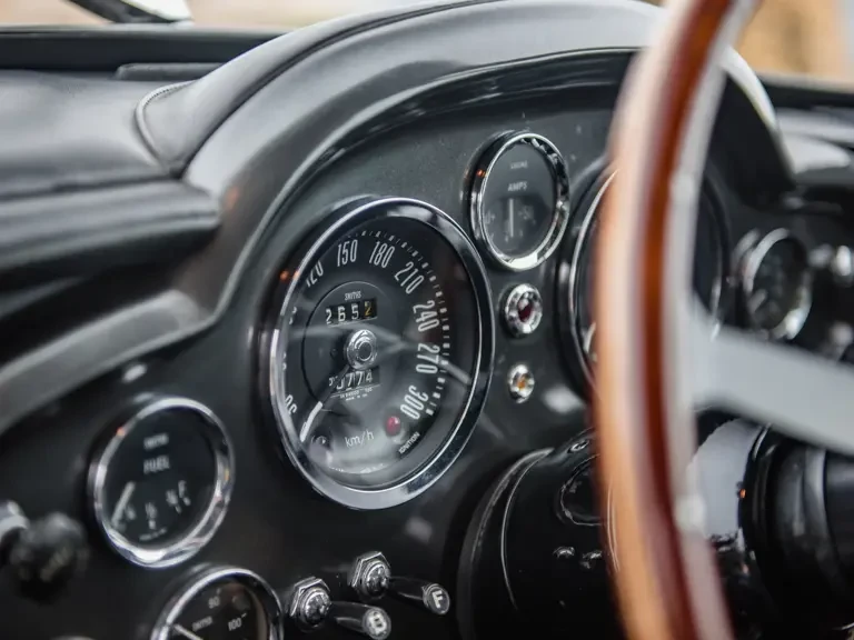 1965 Aston Martin DB6 Vantage - Image 13 of 31