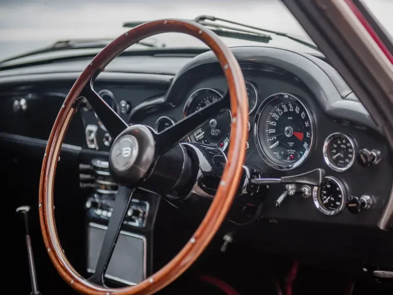 1965 Aston Martin DB6 Vantage - Image 10 of 31
