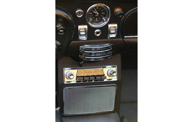 1965 Aston Martin DB6 - Image 10 of 15