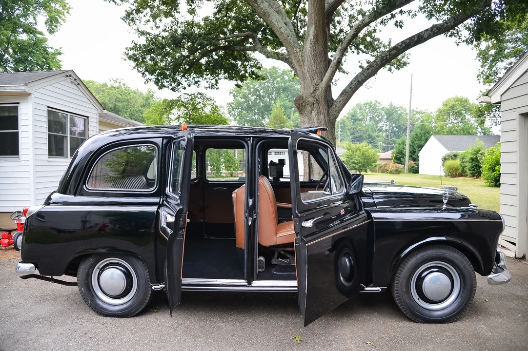 1965 Austin - Image 10 of 31