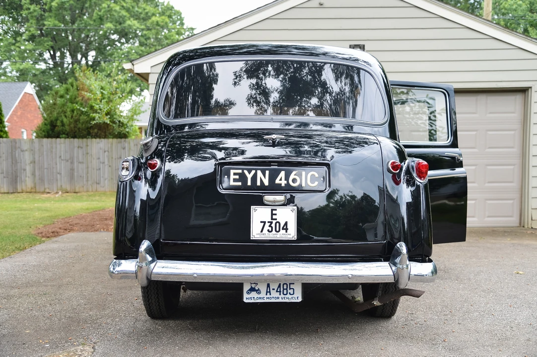 1965 Austin - Image 13 of 31