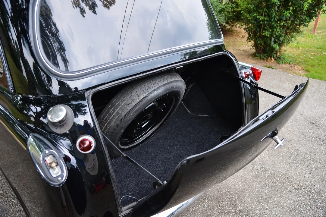 1965 Austin - Image 16 of 31