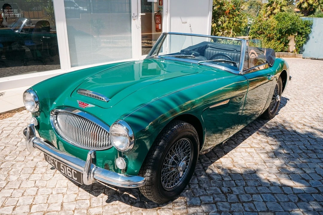 1965 Austin-Healey 3000 Mark III - Image 8 of 30