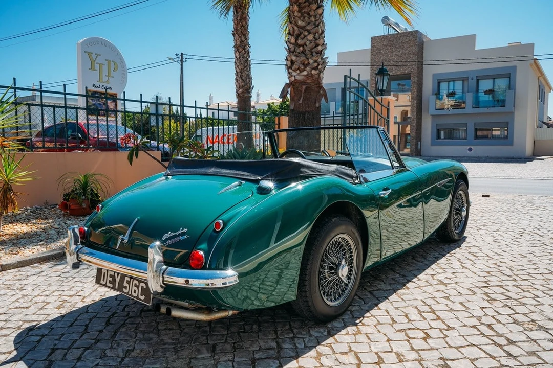 1965 Austin-Healey 3000 Mark III - Image 5 of 30