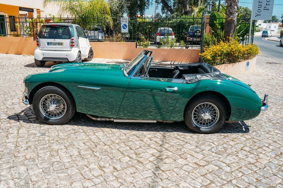 1965 Austin-Healey 3000 Mark III - Image 14 of 30