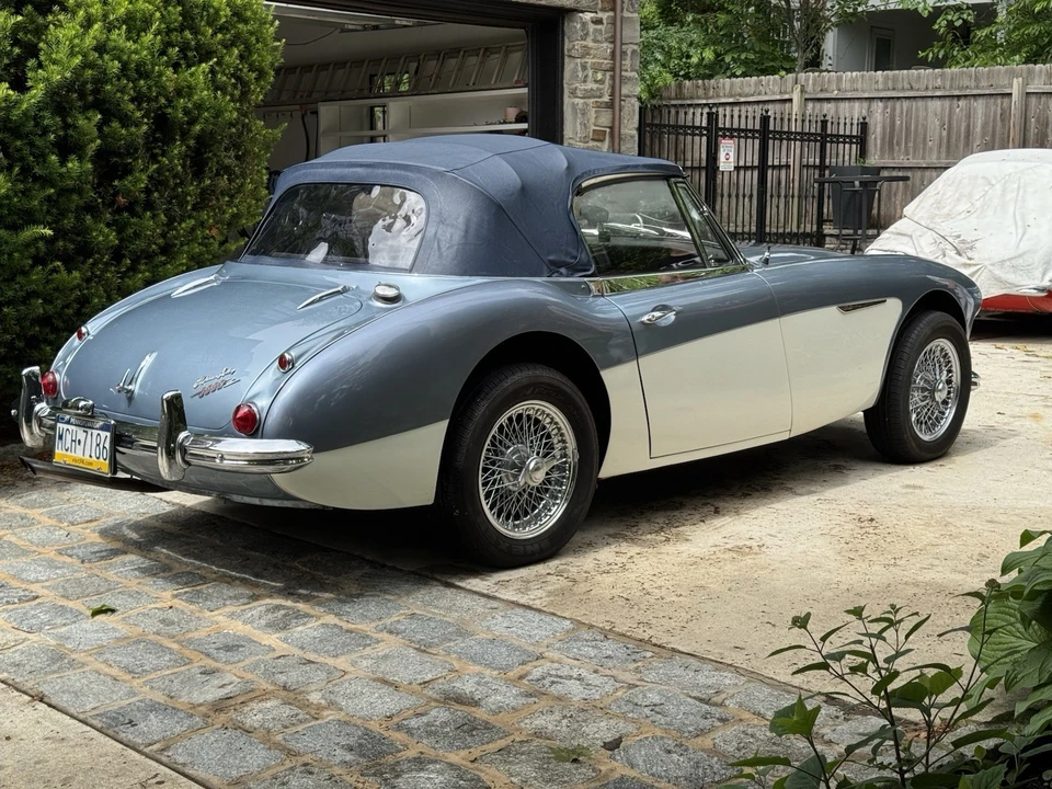 1965 Austin-Healey 3000 Mark III - Image 6 of 23