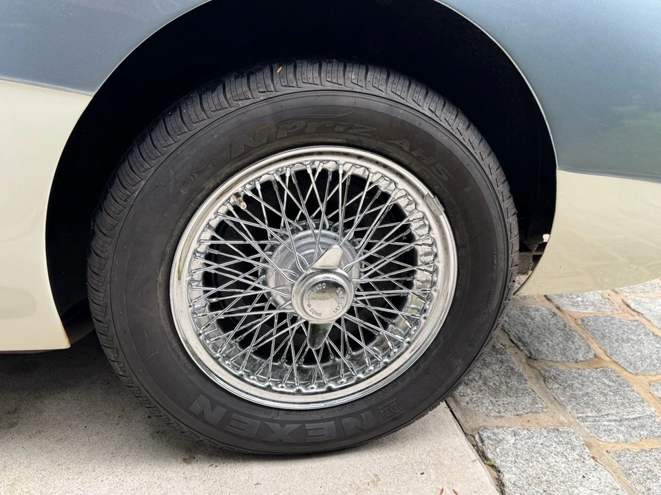 1965 Austin-Healey 3000 Mark III - Image 13 of 23